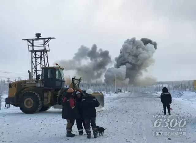 徐工装载机在极寒环境下工作