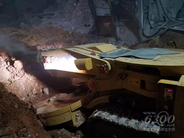 徐工悬臂式掘进机施工