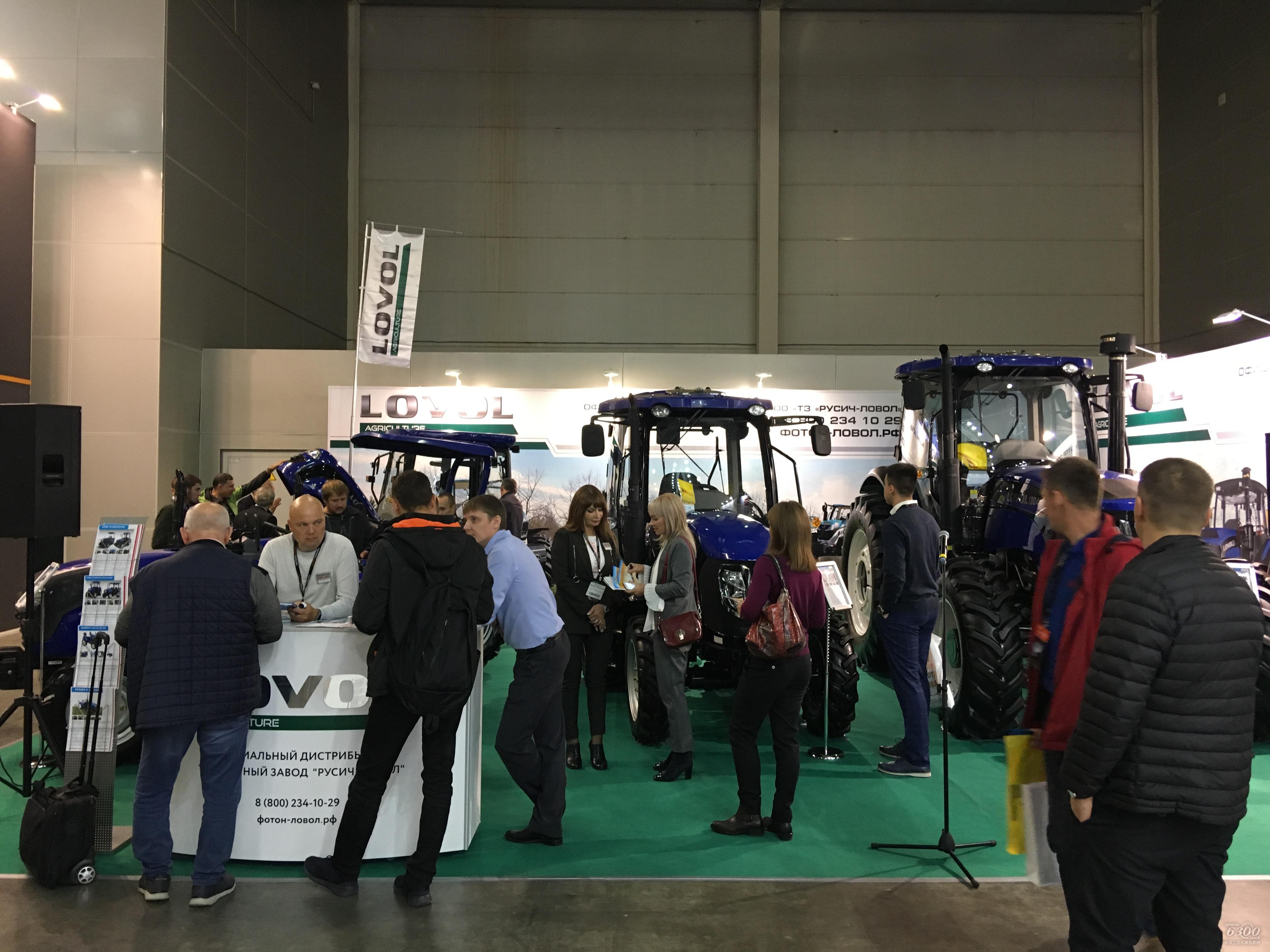 雷沃携新产品亮相俄罗斯农机沙龙展览会