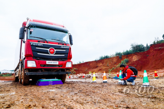 1号车进行离地间隙科目中测试