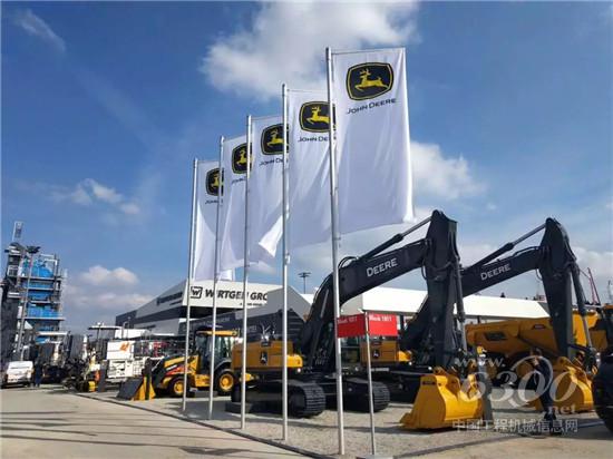 约翰迪尔携14款精选建筑设备华丽亮相