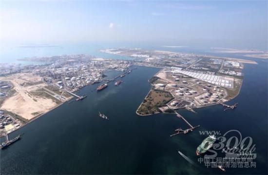 埃克森美孚持续推进投资额达数十亿美元的新加坡炼油厂扩建项目