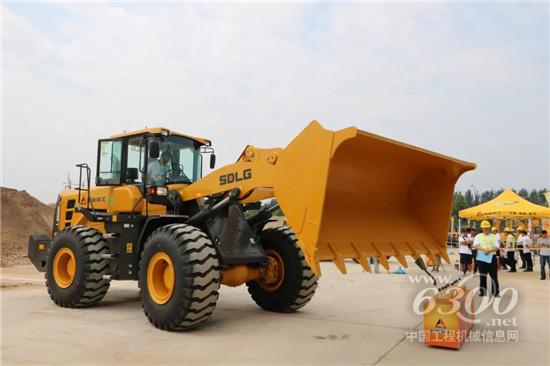 山东临工中外星级好司机终极PK