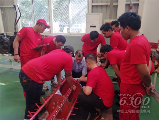 印度尼西亚雷沃服务培训班成功举行