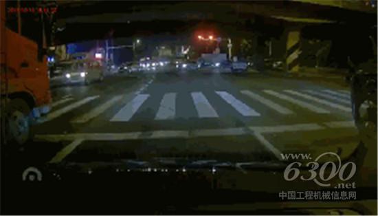 凌宇上装加上这个底盘