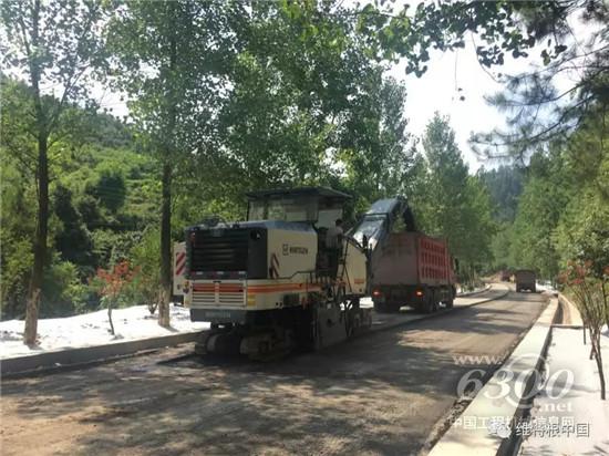 大厚度水泥就地冷再生技术成功应用于贵州凯里G320改造