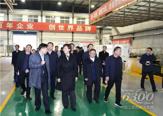 开封市委书记侯红到中联重科开封工业园调研