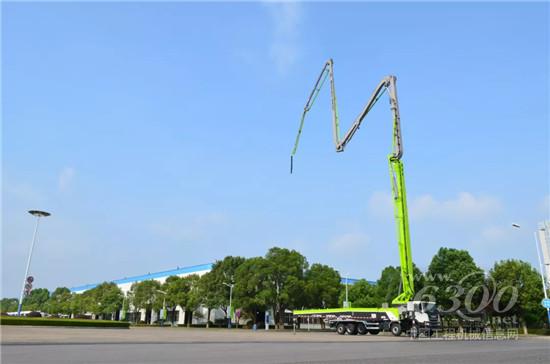 中联5桥67米泵车