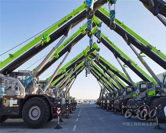 沙特48台ZRT850轮胎吊交付仪式推广会成功举行