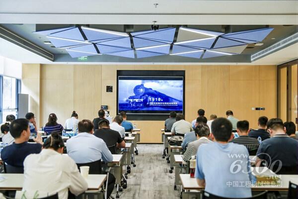 TÜV莱茵联合上海市焊接行业协会举办技术研讨会