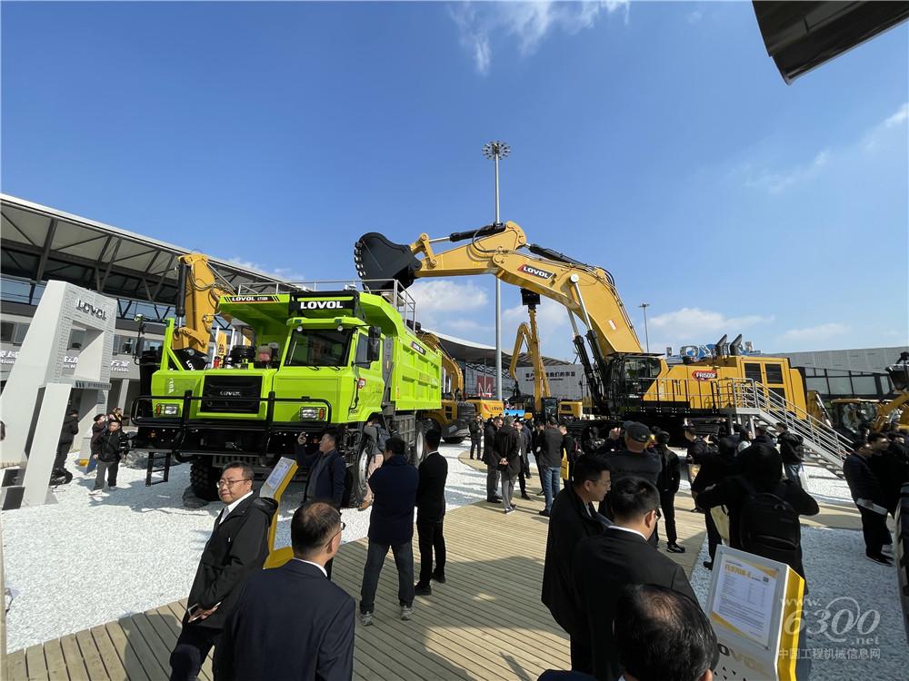 bauma CHINA 2024：雷沃重工