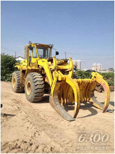 二十二年,徐工5吨级夹管机仍在工作