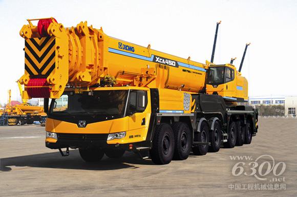 徐工G一代<a href=//product.d1cm.com/quandimiandiao/ target=_blank>全地面起重机</a>