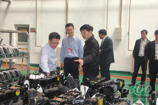 国家安监总局副局长李兆前到一拖调研