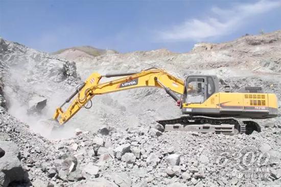 雷沃挖掘机 雷沃挖掘机