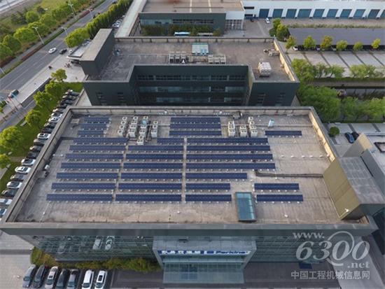 水泥房顶:570个组件,2个逆变器,装机容量65.55kW