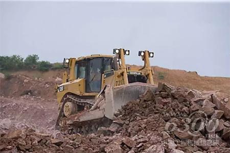 施工中的Cat<sup>®</sup>D8