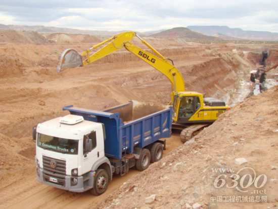 20170526 看临工设备,在百年煤矿大展身手!541.png