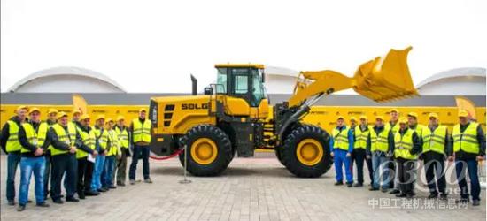 俄罗斯好司机合影