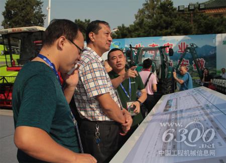 与会代表关注雷沃全程机械化解决方案