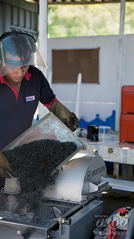 WLB10S实验室沥青发泡装置通过调节温度和添加水来优化发泡过程