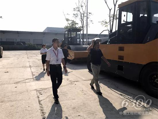 都是三一压路机