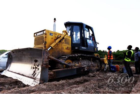 中联重科推土机