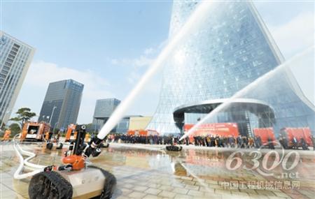 消防机器人演习