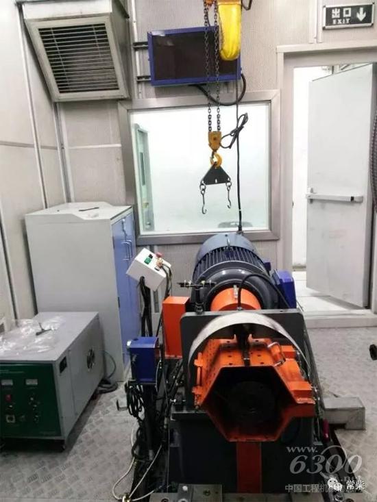 新安装的轻型发动机生产线试车间交流电力测功器