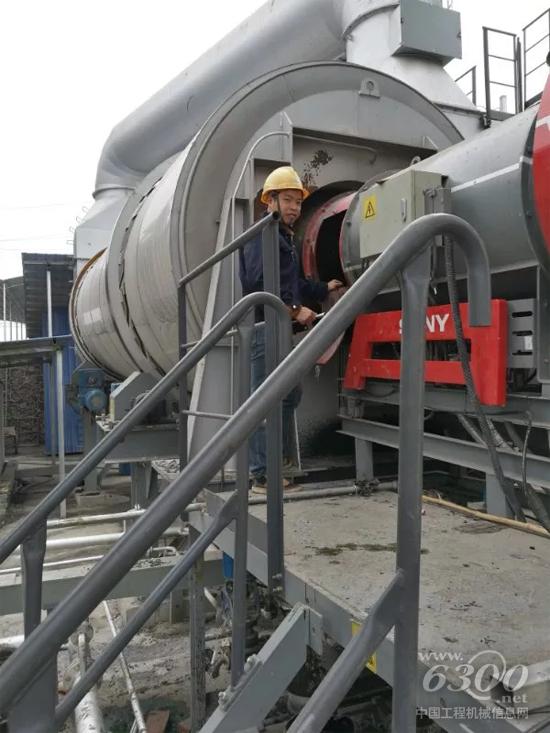 三一服务工程师现场检测产品