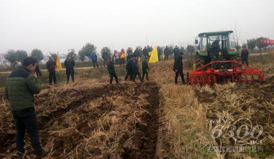 6B启航版耙地演示