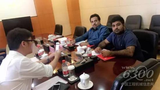 巴基斯坦客户一次网购10台三一全液压压路机