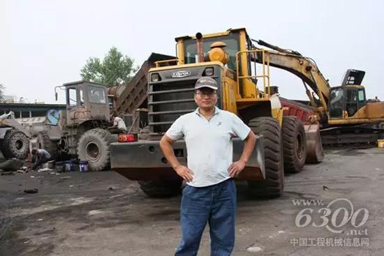 银水集团装载机操作手唐艳春