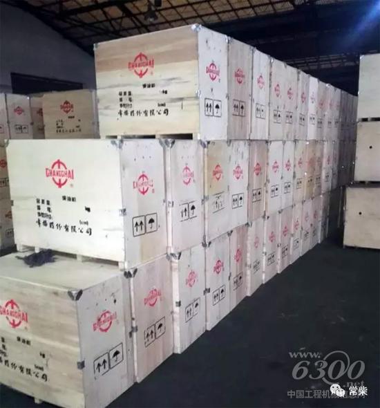 整装待发的共轨单缸柴油机