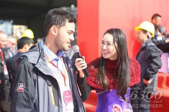 客户点赞三一压路机