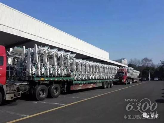 整装待发的常柴厚生插秧机