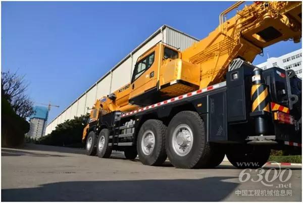 徐工XCT80L6<a href=//product.d1cm.com/qichediao/ target=_blank>汽车起重机</a>