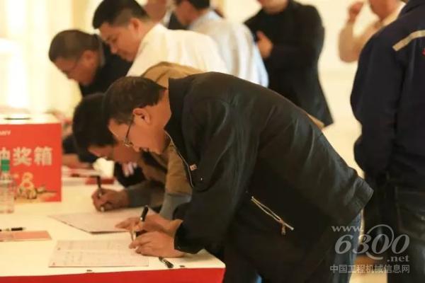 南昌站，客户踊跃签到，参与<a href=//news.d1cm.com/exhibition/ target=_blank>展会</a>