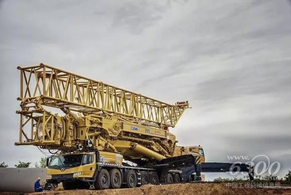 全球首款8轴1200吨<a href=//product.d1cm.com/quandimiandiao/ target=_blank>全地面起重机</a>XCA1200