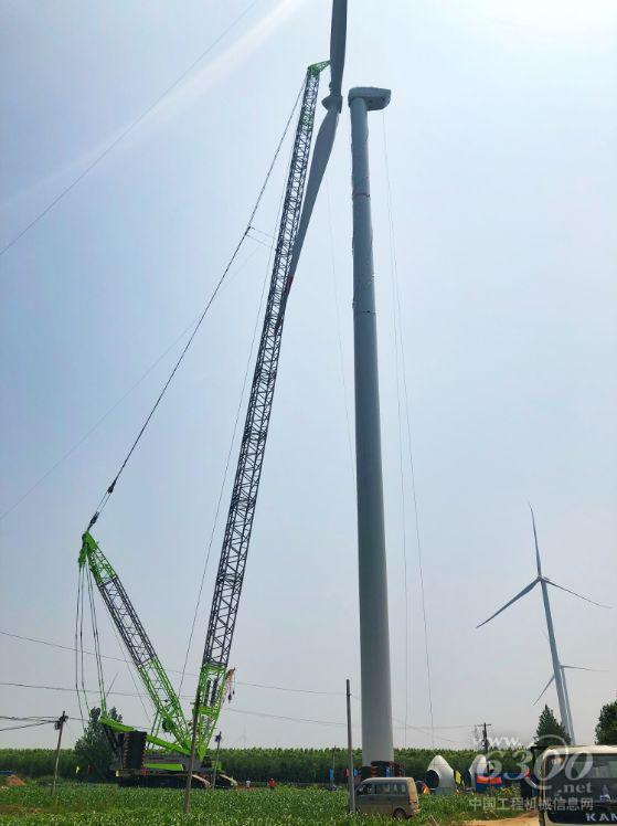 中联重科<a href=//product.d1cm.com/lvdaidiao/ target=_blank>履带吊</a>临西风场项目观摩会现场