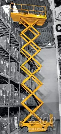 Haulottle COMPACT14自行式电动剪刀式14米高空作业平台