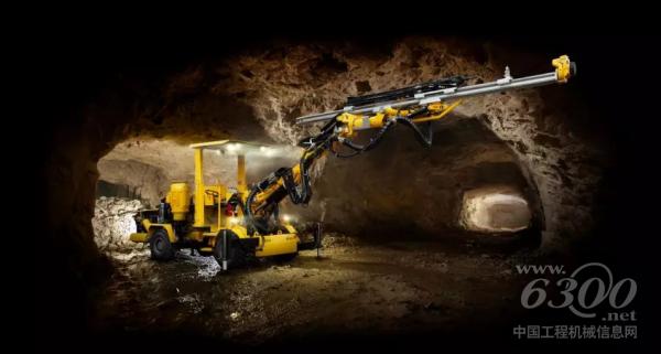 安百拓Boomer 281掘进凿岩台车