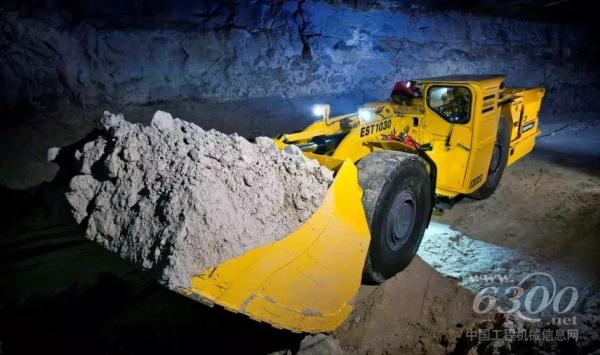 安百拓EST 1030电动铲运机