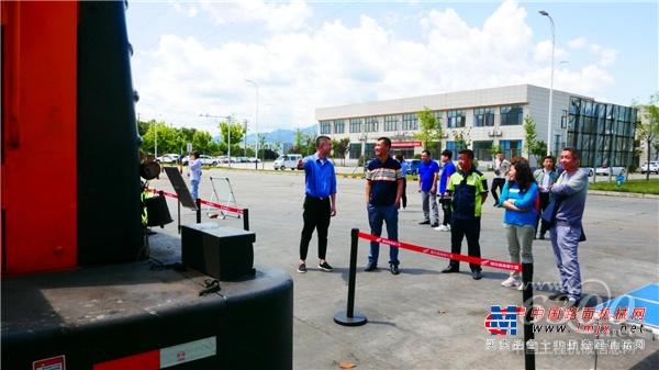 聚焦｜ 汉中市非移动机械暨超低排放治理技术现场会在勉县召开