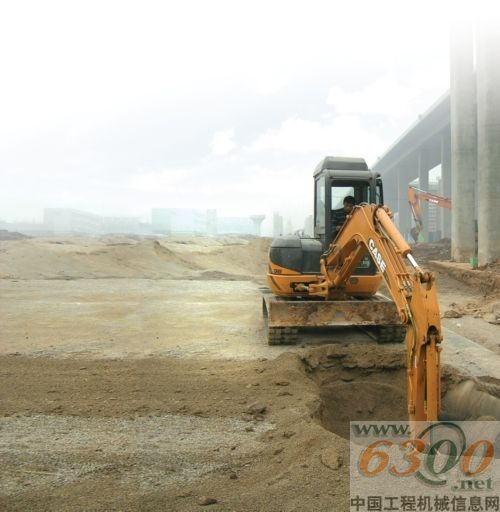 凯斯 挖掘机