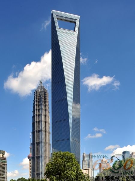 蒂森克虏伯双层轿厢电梯为上海环球金融中心添色