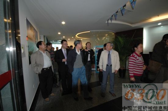 首届中国工程机械配套行业高峰论坛专家评审会