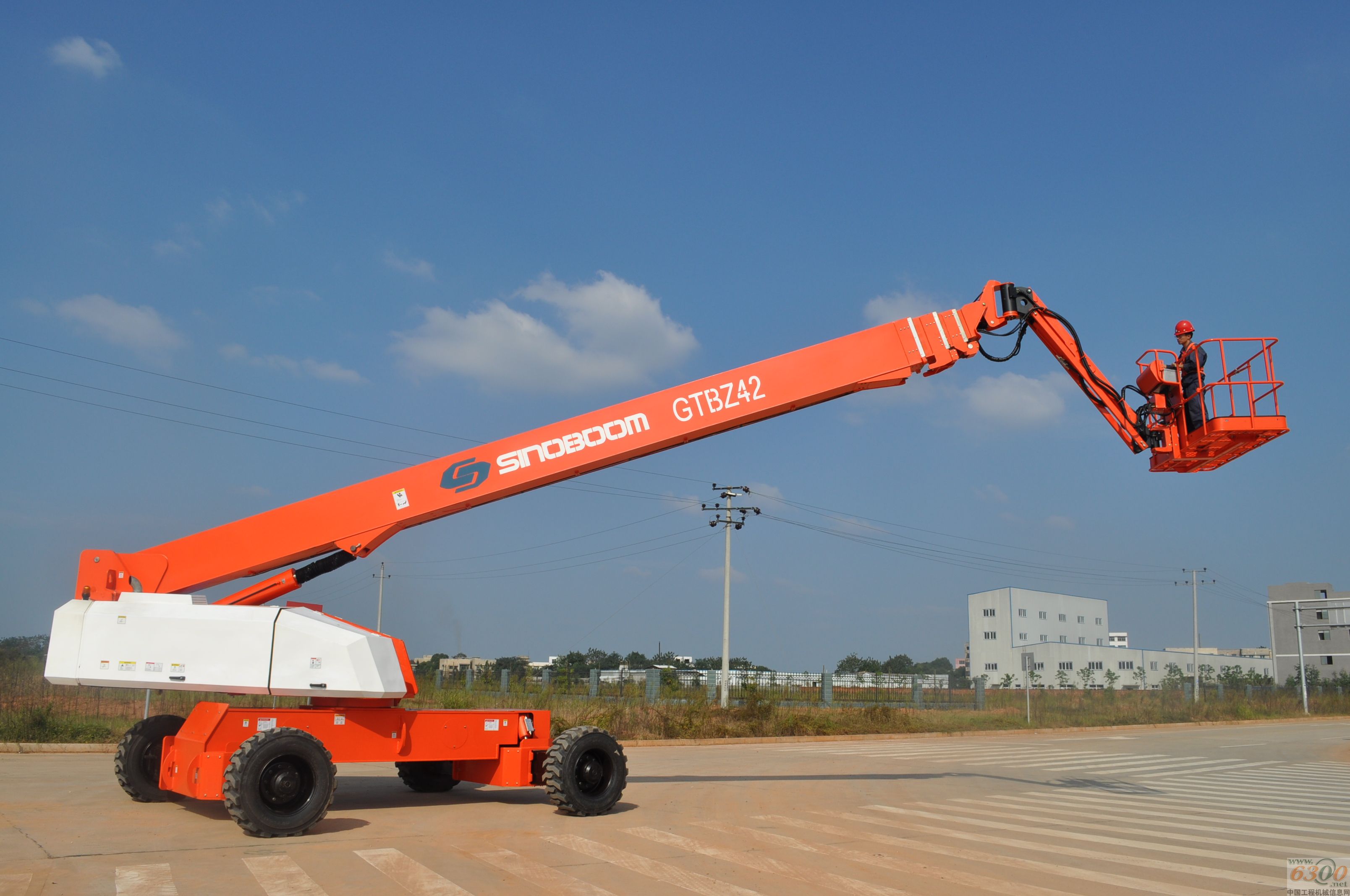 自行式直臂高空作业车