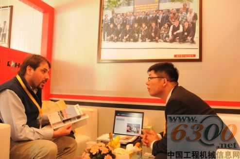 鸿得利，宝马展