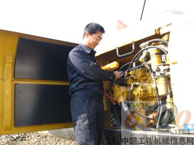 北京桩机服务工程师文福生